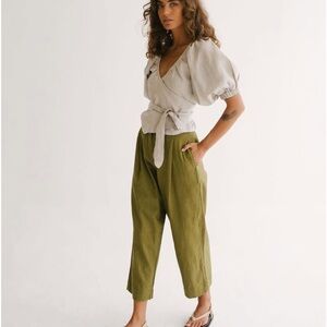 Gillia Calaja green linen pants